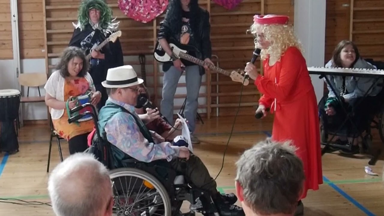 Opiston musafestarit Lehtimäen opistolla kesällä 2022