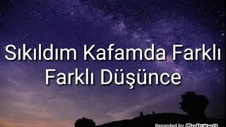 (Sikildim Kafamda Farkli Farkli Düşünce) Kareoke