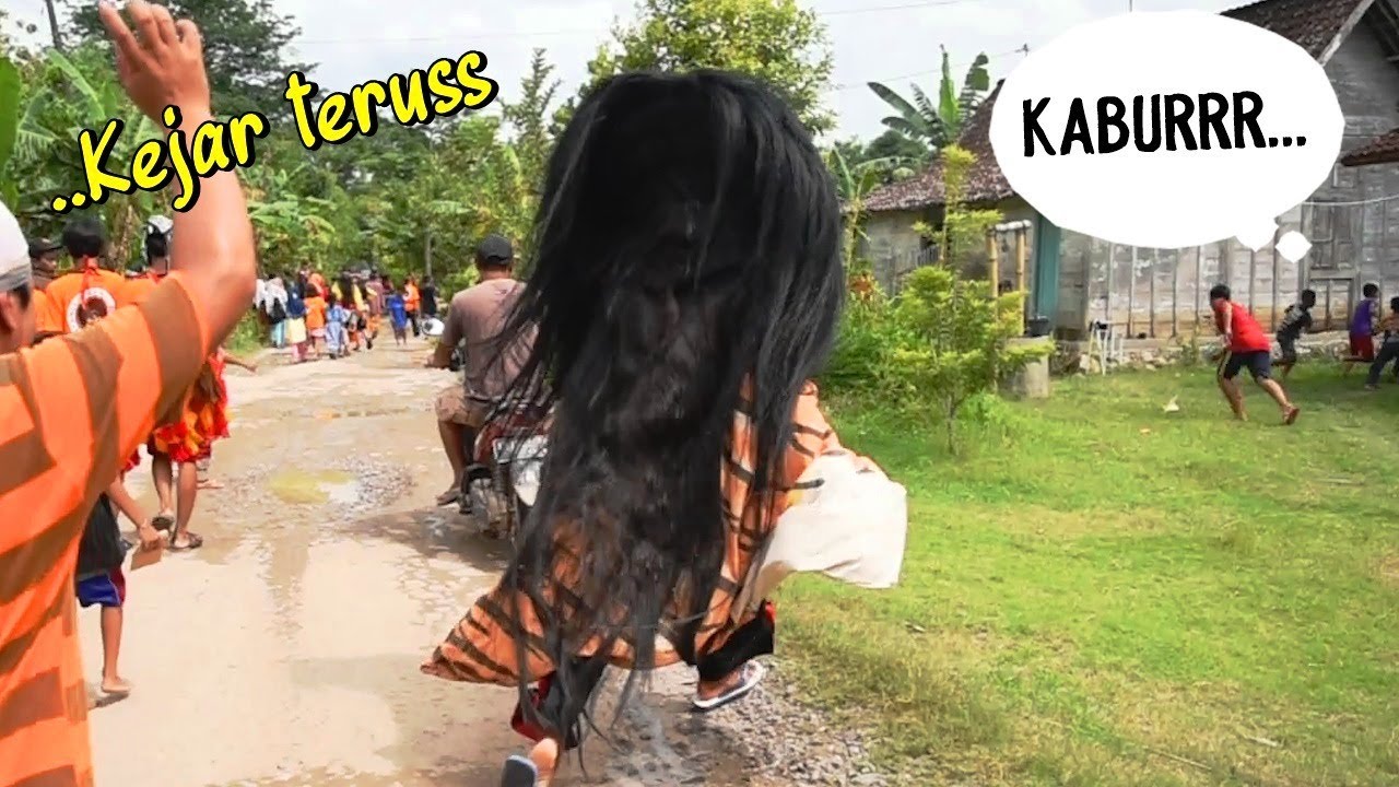 Akibat Nantang!! Barongan Ngamuk Ngejar Sampai Dapat | Arak Arakan Barongan Blora