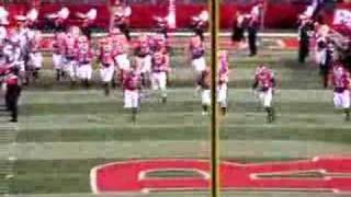 Rutgers vs. USF Players enter field