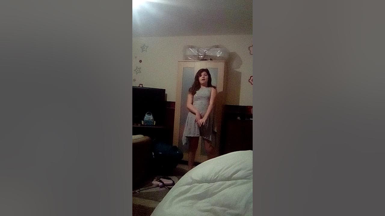 Dancing and singing to chicken girls birds of a feather - YouTube