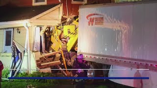 Semi truck crashes into residence in Genesee County