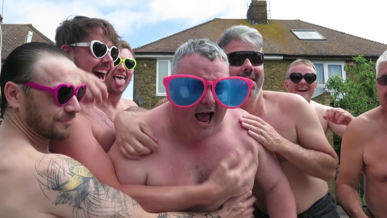 Marryoke - Scott & Sam Bootes - 'I'm Still Standing