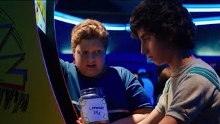 PIXELS (2015) ITA FULL HD - Sam e Will in sala giochi