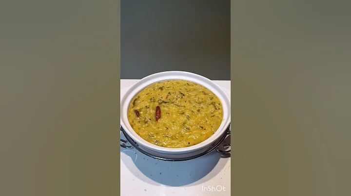 INDIA'S MOST COMFORTABLE FOOD| DAL PALAK KHICHDI|ASMR #shorts#asmr