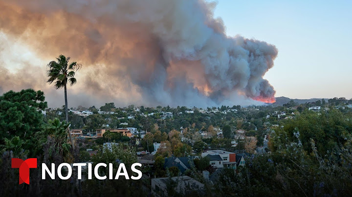 Así se ve desde el aire la devastación causada por los incendios en Los Ángeles | Noticias Telemundo