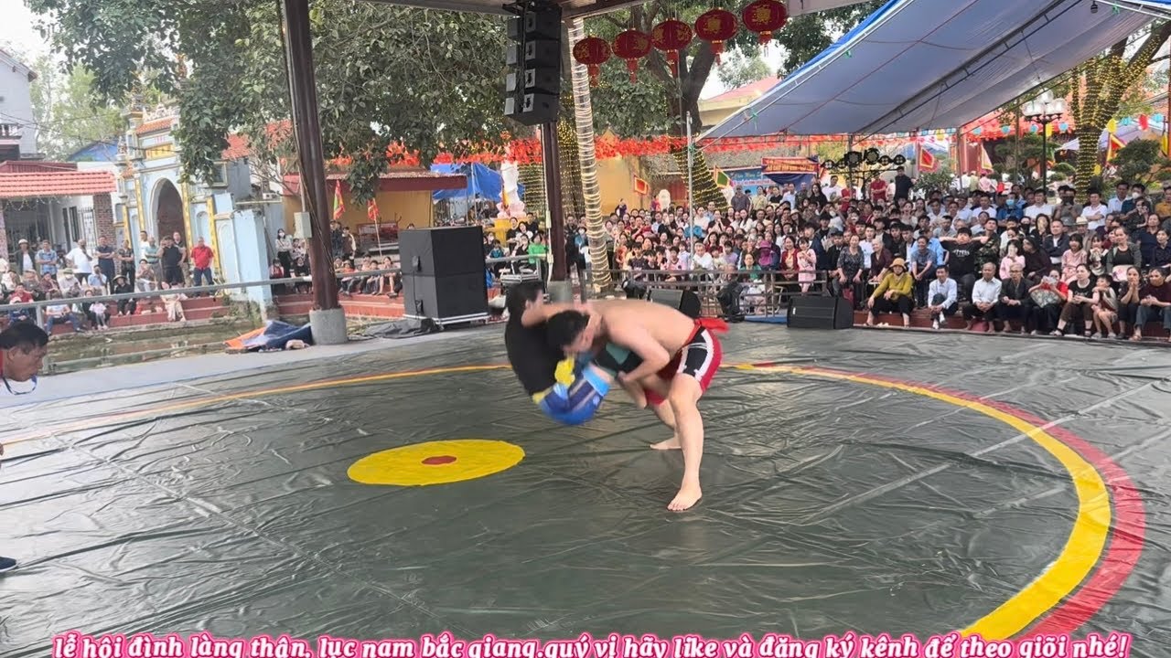 vật cổ truyền-thách đấu trai làng