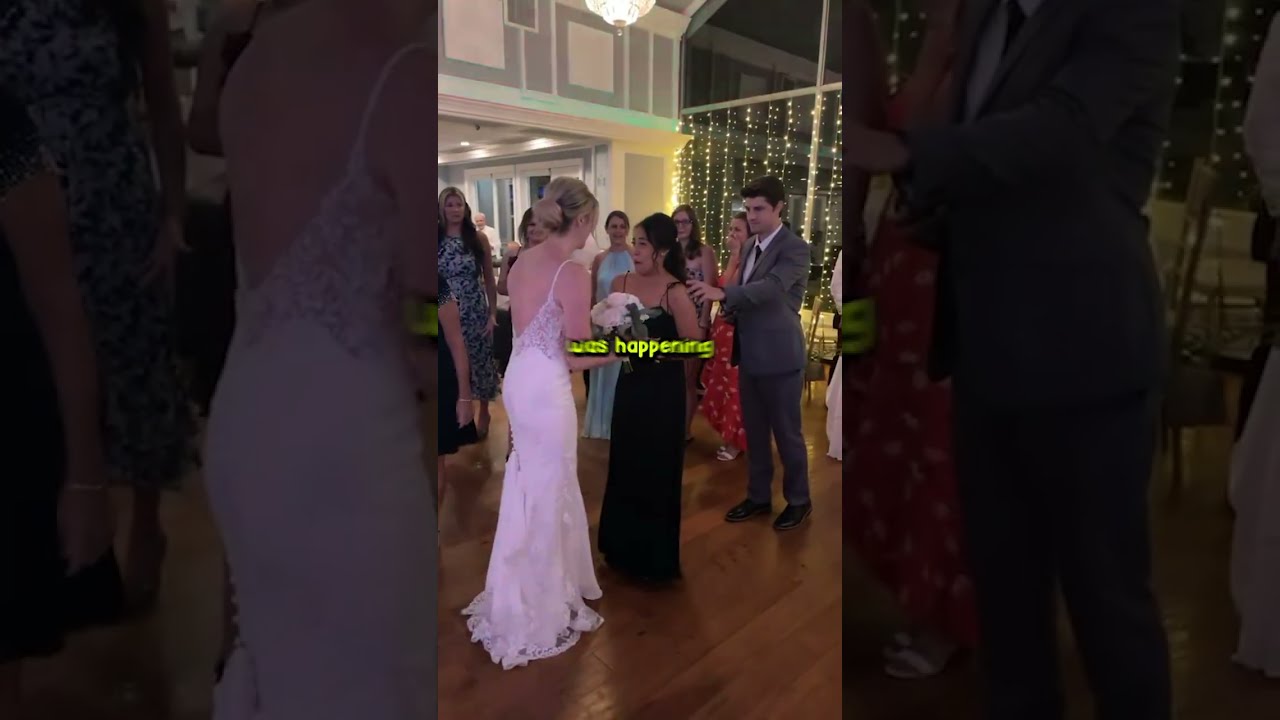 Maid Of Honor S Surprise Proposal During Bouquet Toss 
