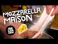 On fabrique de la mozzarella maison 