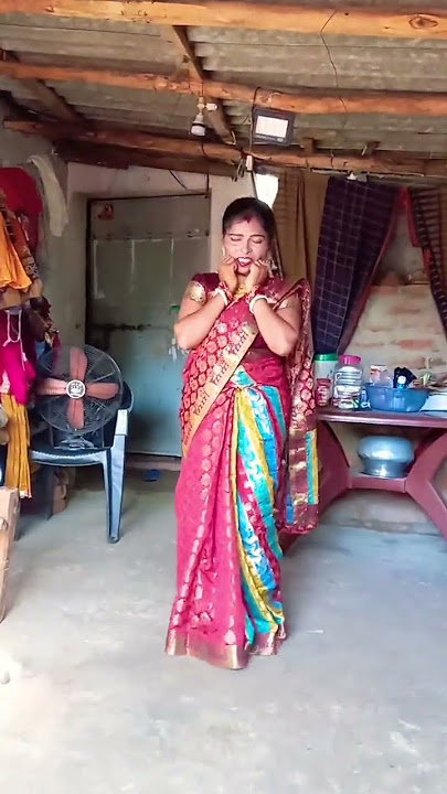 ভালোবাসার মানুষ যখন ডাকে রে 🤨 #shots #shorts_vairal #youtubevideos #summershorts  #shorts #short