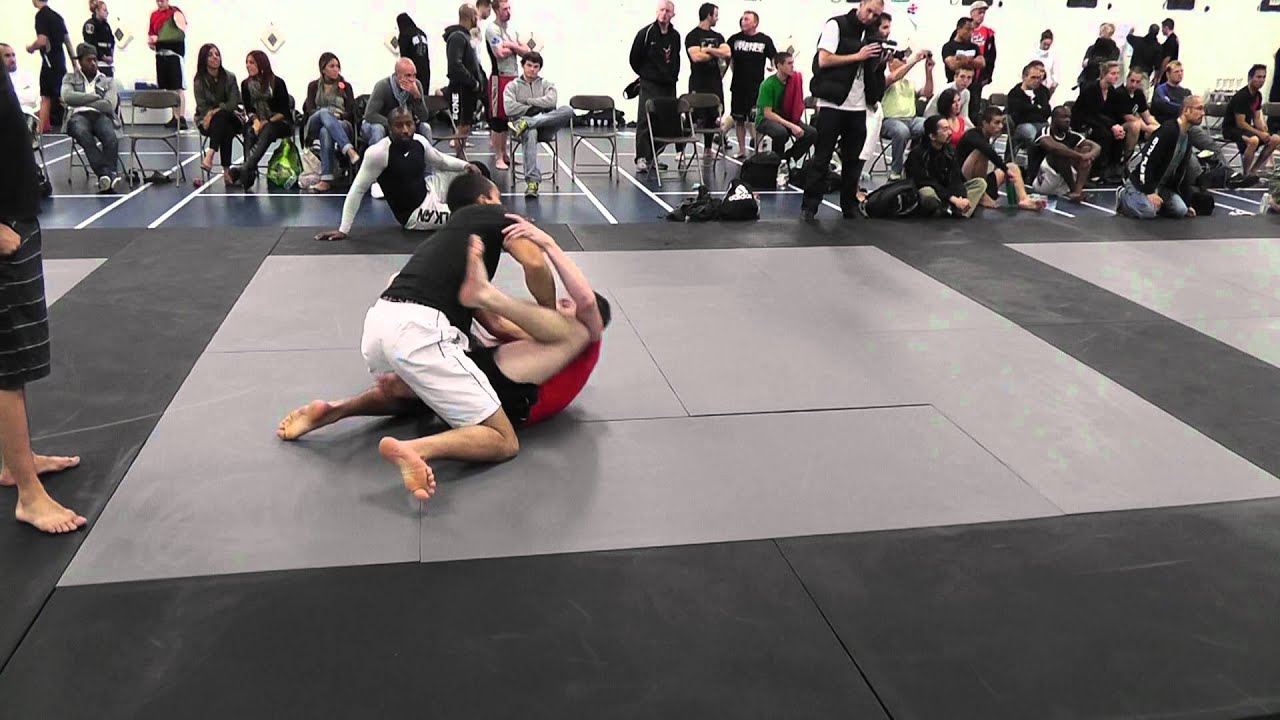 Christopher Bilodeau vs Thomas Sumantri - Montreal Grappling Grand Prix - Div I -155 - Semi-Final