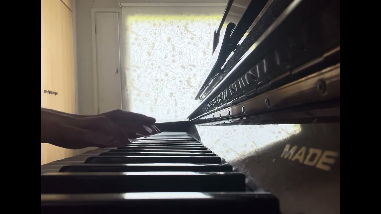 Random boogie woogie in C on Etyde