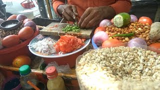 Indian Street Food Tasty Mix Jhal Chanachur#Yummy masala chanachur#Spicy Mix jhalmure#Chola Chaat