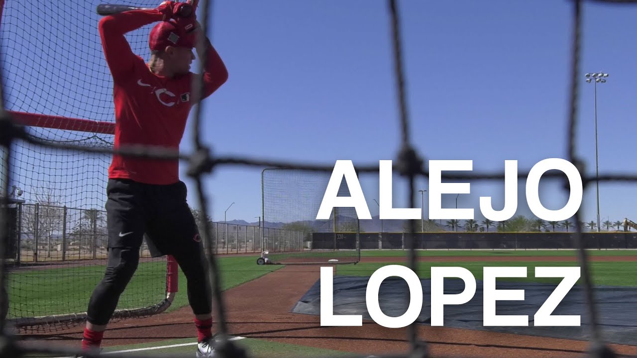 Alejo Lopez (Cincinnati Reds) takes batting practice in 2022 Spring  Training 