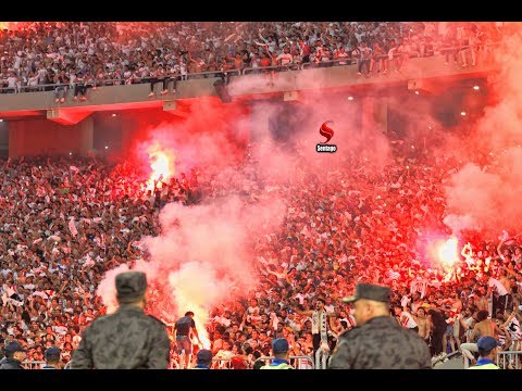 اجواء مرعبه من جماهير الزمالك للاعبي نهضه بركان قبل خوض النهائي