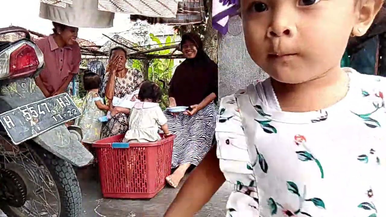 Pagi² main ke rumah Mila🌟