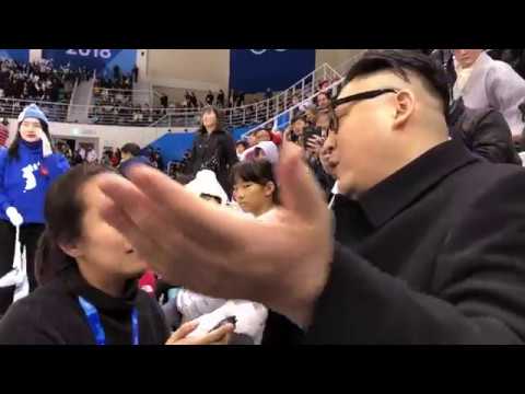 Video: Yuav Ua Li Cas Cov Neeg Teeb Tsa Ntawm London Olympics Tau Lees Meej Chij Chij Ntawm DPRK Thiab Kaus Lim Qab Teb