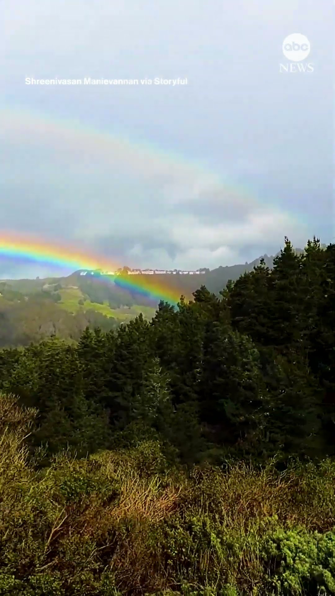 Double rainbow seen in California