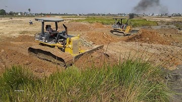 Amazing Machine on Construction Operator Skills Big Bulldozer Moving Rock Dirt Dump Truck Unloading