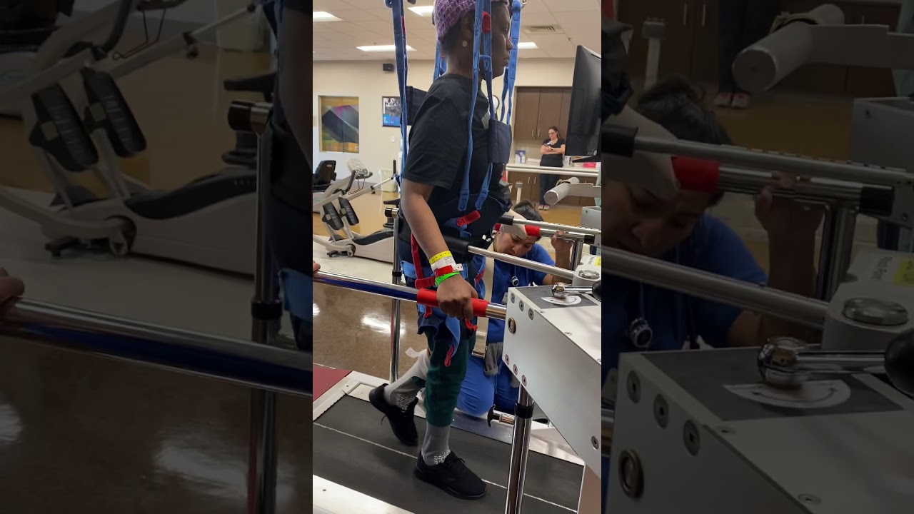 Auto ambulator - YouTube