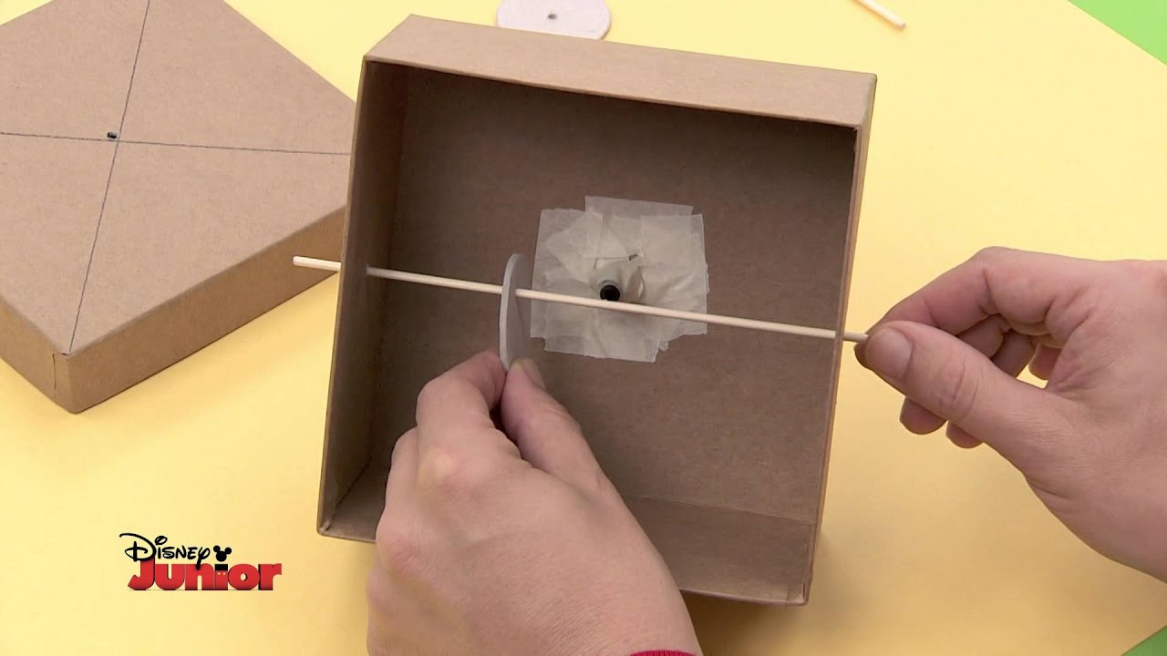 Art Attack - Technique de la Princesse dansante - Disney Junior - VF