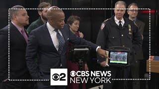 Watch: NYC officials demo subway weapons detector