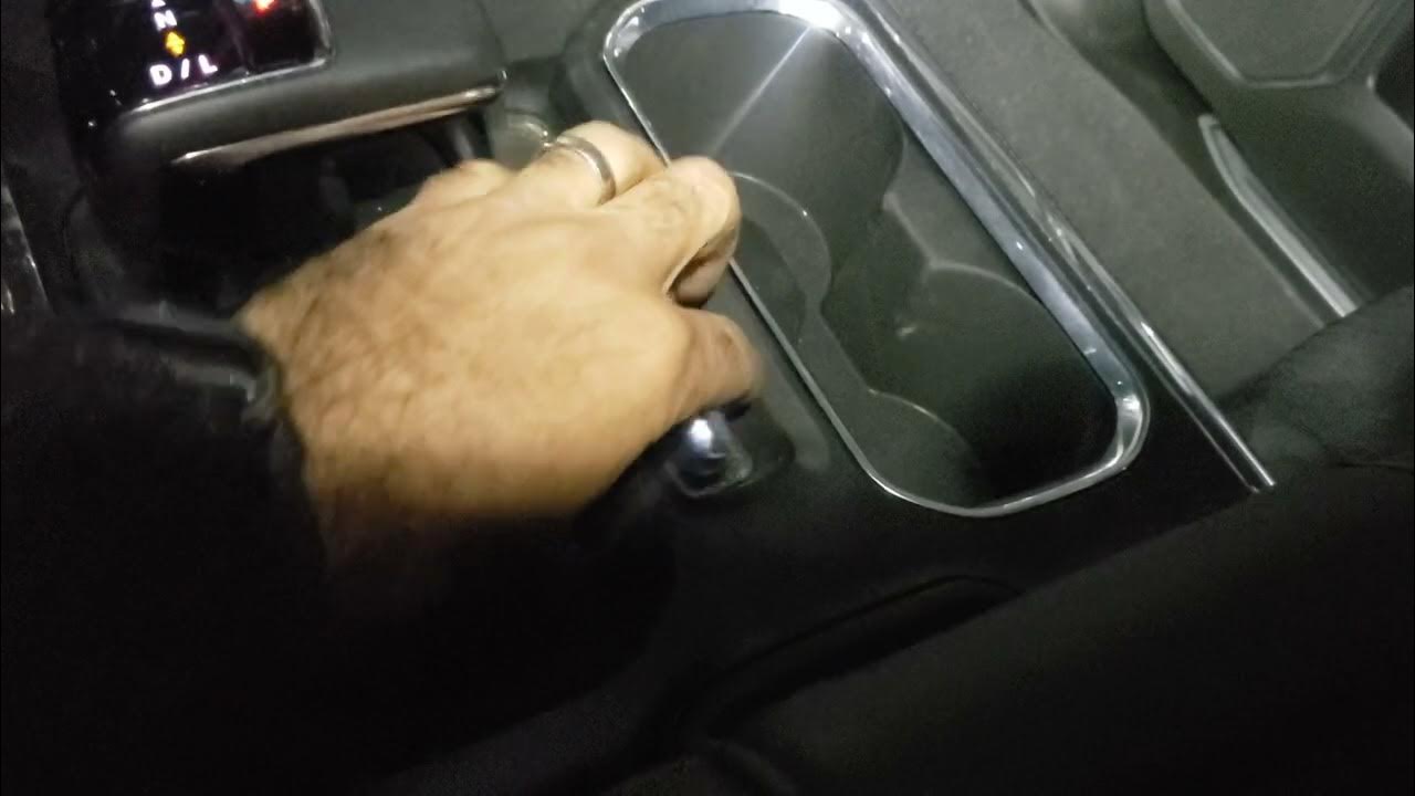 Chevy Silverado 2022 transmitter pocket location and key made - YouTube