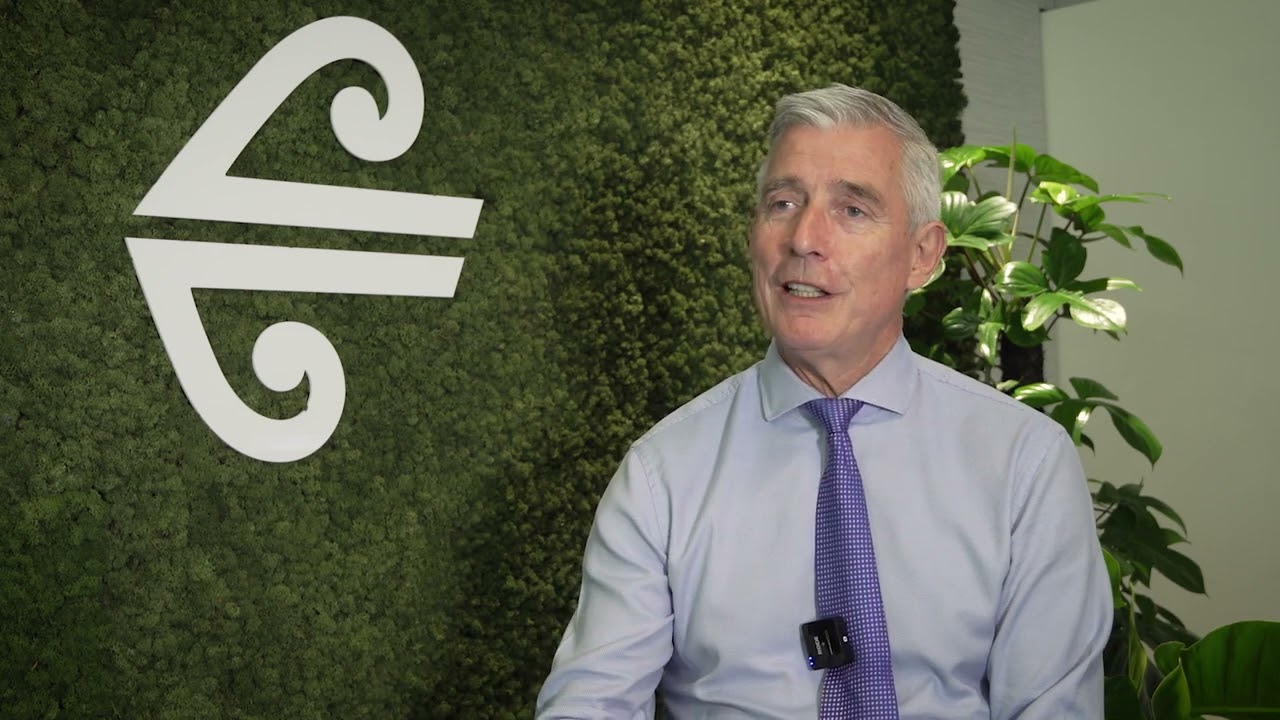An interview with Air New Zealand CEO, Greg Foran - YouTube