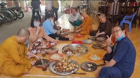 Tịnh Xá Ngọc Quang Ngày rầm tháng riêng đãi buffet Chay mời quý vị phật tử gần xa đến chùa