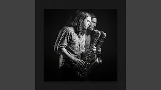 Ashtray at Closing Time - Hoijazz