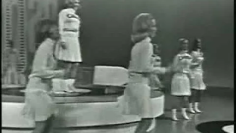 The King Cousins feat. Cathy (Cole) Green sing Tod...