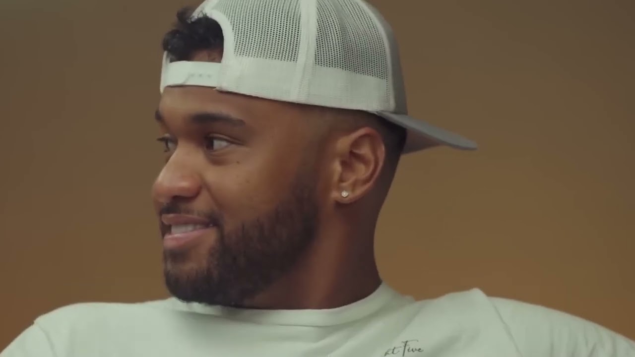 Tua Tagovailoa | The Untold QB Controversy in Miami Dolphins with Remix Sports Media 🏈