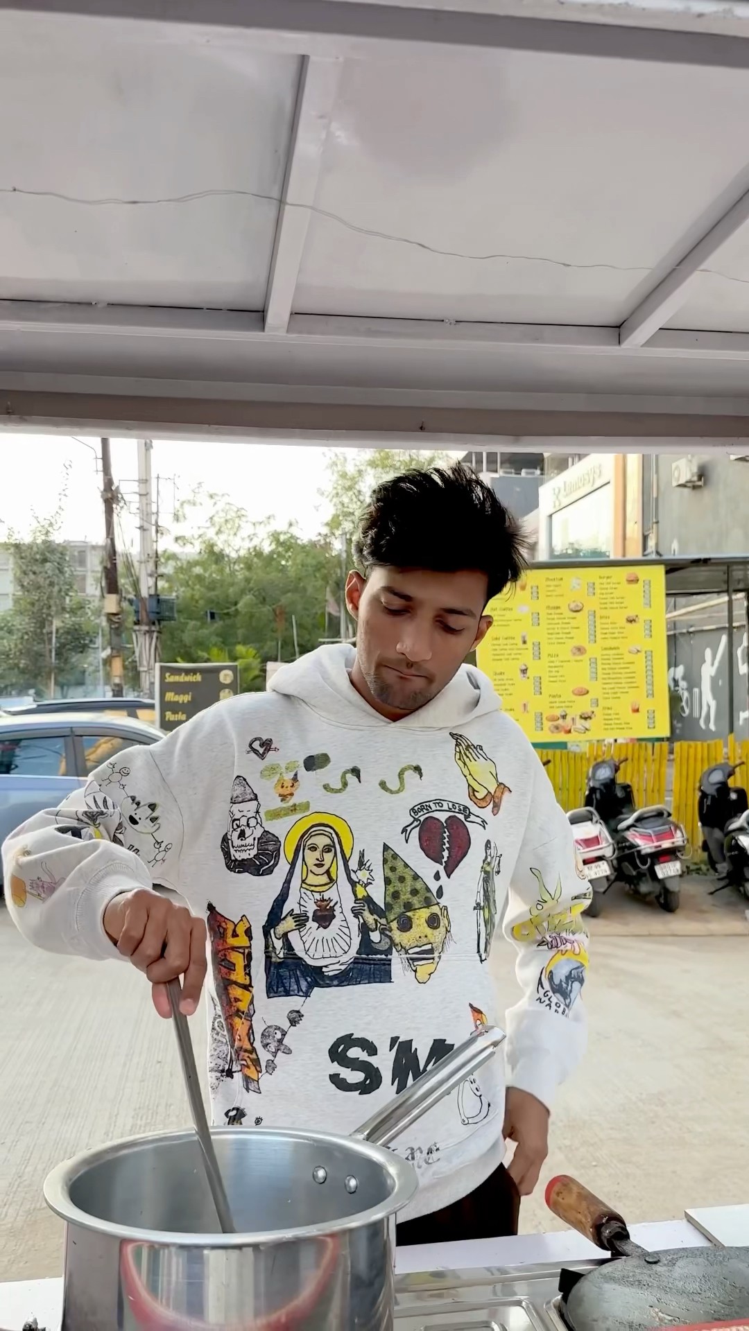 200 rupee fase hue ? #shorts #funny
