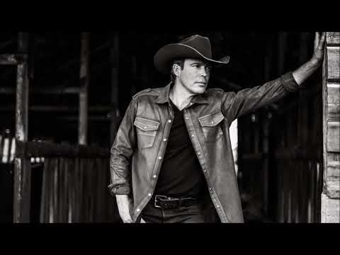 Clay Walker - She Won't Be Lonely Long (Official Audio)