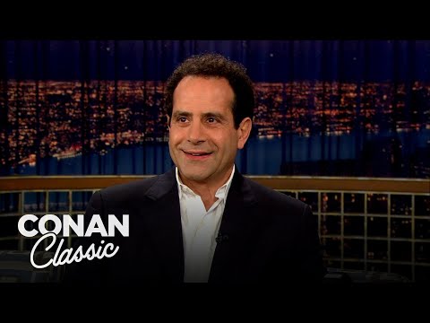 Video: Tony Shalhoub grynasis vertas