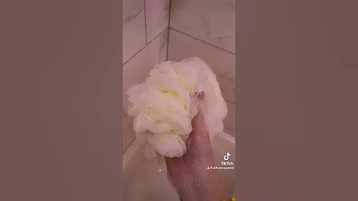 Coco Paradise 🧡 @bathandbodyworks #showerroutine