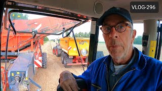 Download Lagu FARMVLOG #296 vlas laden, aardappelen rooien, bemesten en zaaien. MP3 Download Lagu FARMVLOG #296 vlas laden, aardappelen rooien, bemesten en zaaien. MP3