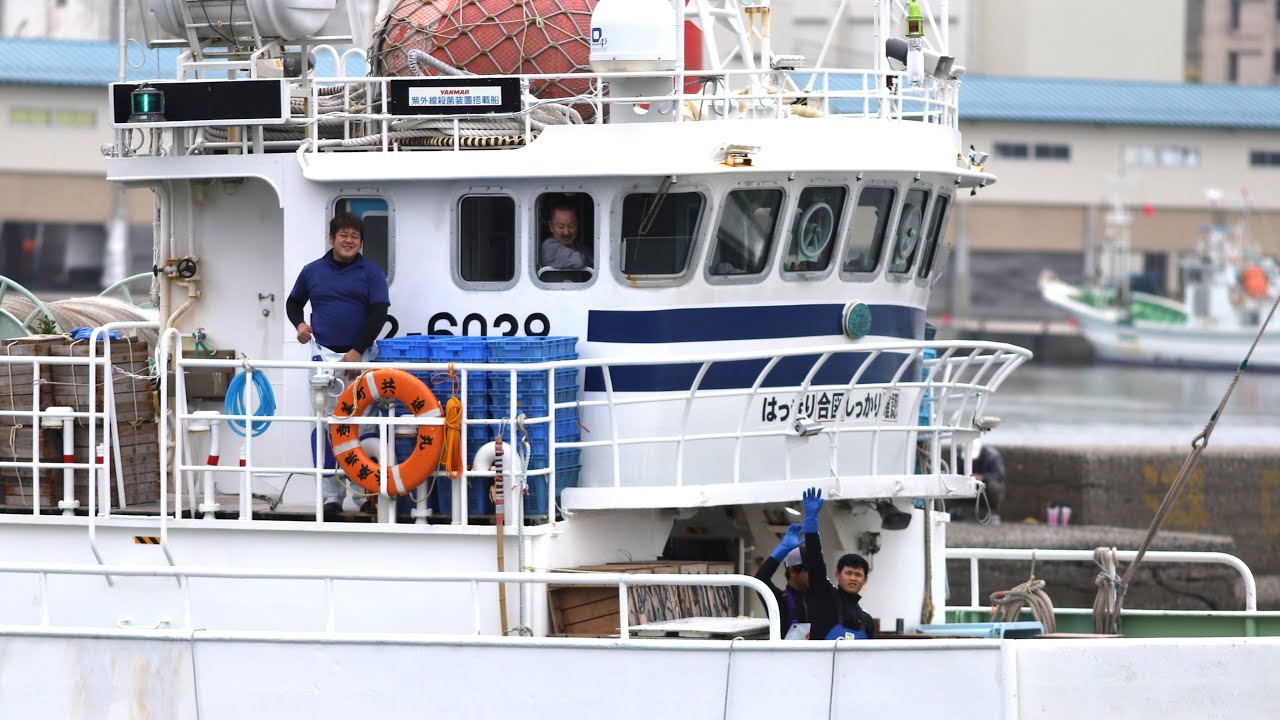 たじまの音めぐり＞（4）大型漁船の汽笛 大漁、安全願い験かつぎ 沖合