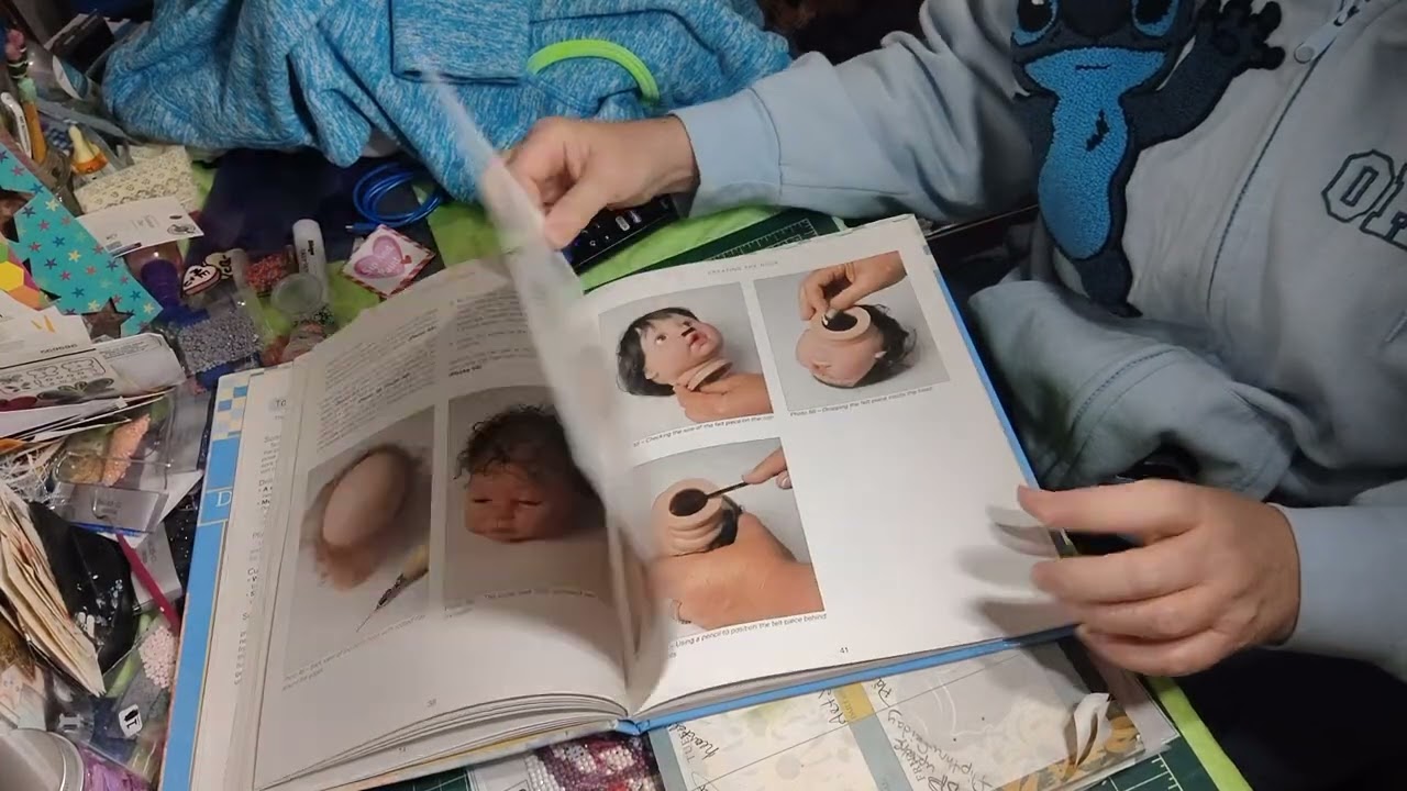 Doll makeover book #flipthrufriday with @GwenTheTrashWitch 