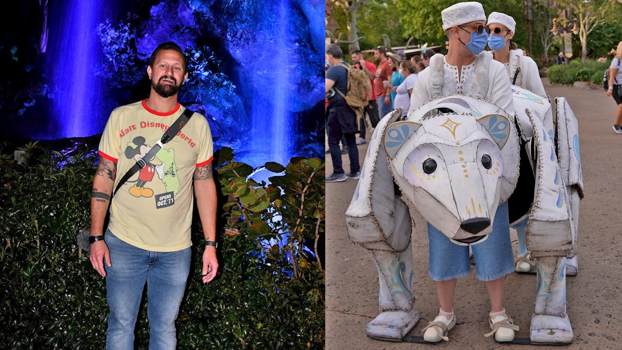 Christmas At Disney's Animal Kingdom! Holiday Puppets Are Out, Rides