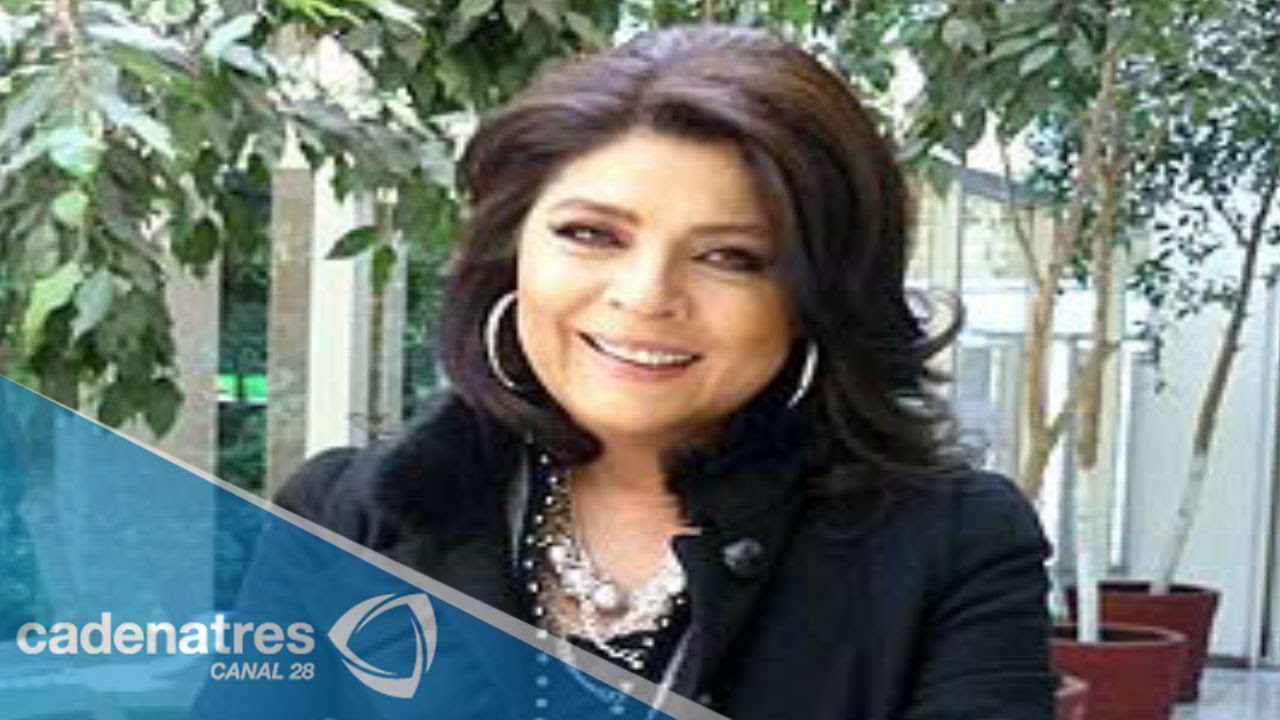 Victoria Ruffo esta feliz con su esposo