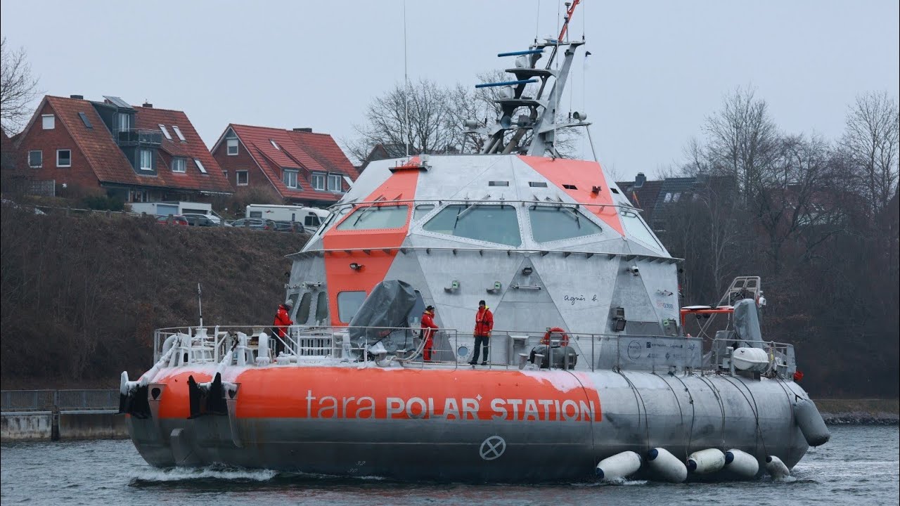 Sensation auf dem NOK. Die Tara Polar Station. 