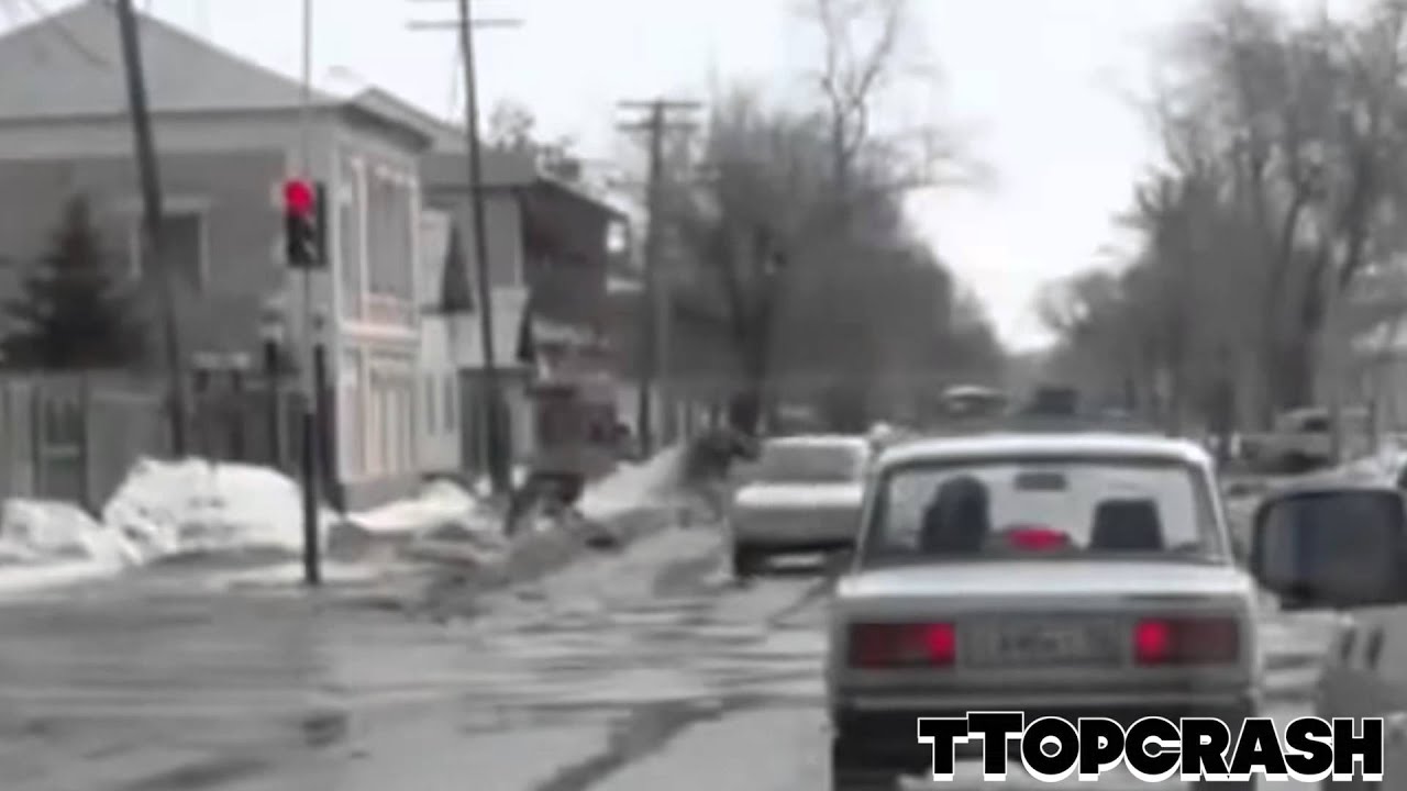 lada niva travel crash test