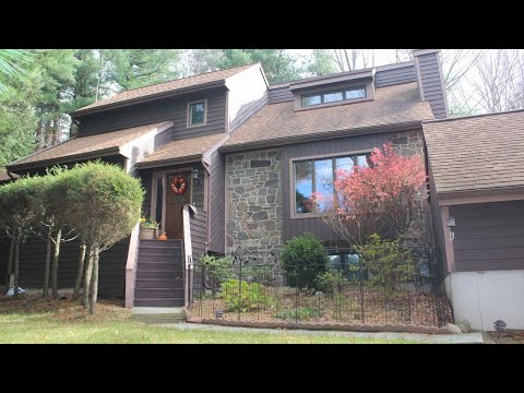 625 Rano Blvd., Vestal, NY home video tour