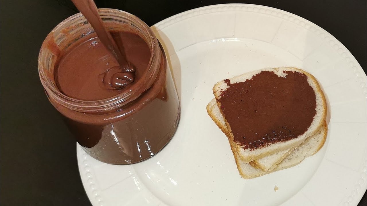 Comment faire du nutella maison / Homemade Nutella - YouTube