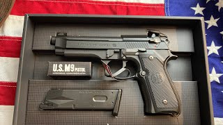 Tokyo Marui Beretta M9 GBB - Airsoft Unboxing