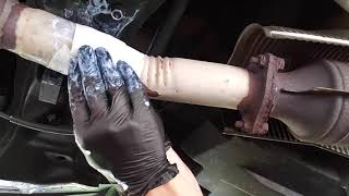 how i fixed leaking exhaust with jb weld exhaust kit (honda odyssey)