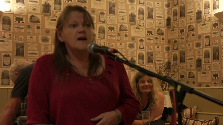 Heather Nicol singing at Kelso Folk & Live Music C...