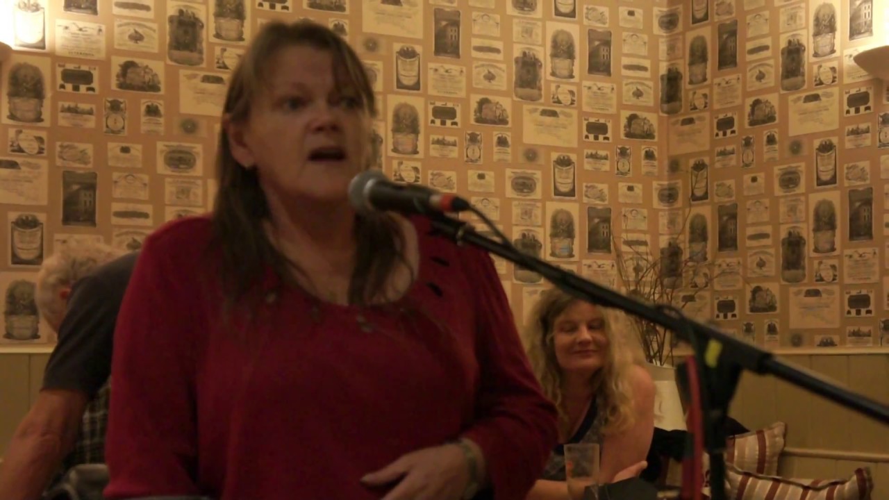 Heather Nicol singing at Kelso Folk & Live Music Club