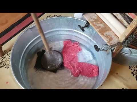 Wideo: Jak były używane tace do prania?